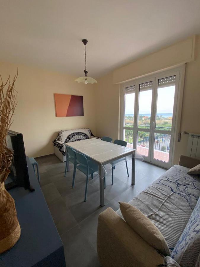 Appartamento Vista Mare Albenga Bagian luar foto